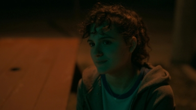 Paper_Girls_S01E02_mp42952.jpg