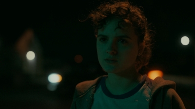 Paper_Girls_S01E02_mp43001.jpg