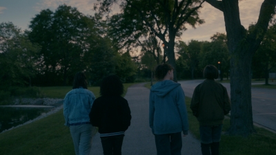 Paper_Girls_S01E02_mp43983.jpg