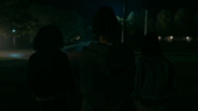 Paper_Girls_S01E03_mp44841.jpg