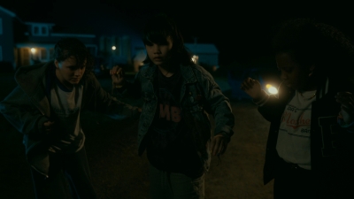 Paper_Girls_S01E03_mp45761.jpg