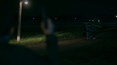 Paper_Girls_S01E03_mp45766.jpg
