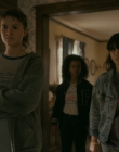 Paper_Girls_S01E03_mp46066.jpg