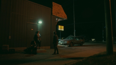 Paper_Girls_S01E05_mp41579.jpg