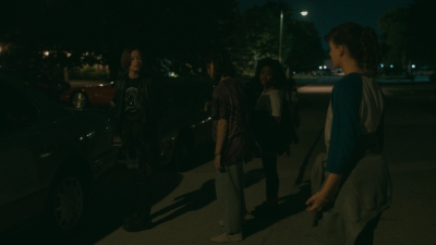 Paper_Girls_S01E05_mp41796.jpg