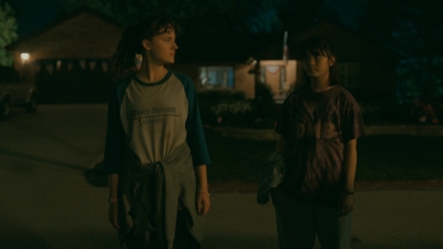 Paper_Girls_S01E05_mp41814.jpg