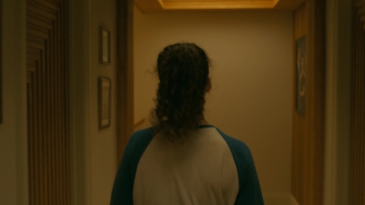 Paper_Girls_S01E05_mp42819.jpg