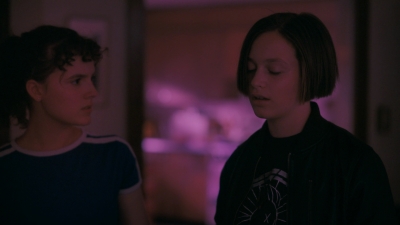 Paper_Girls_S01E08_mp40502.jpg